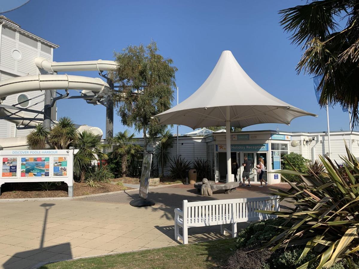 Club Tropicana Poole Luaran gambar